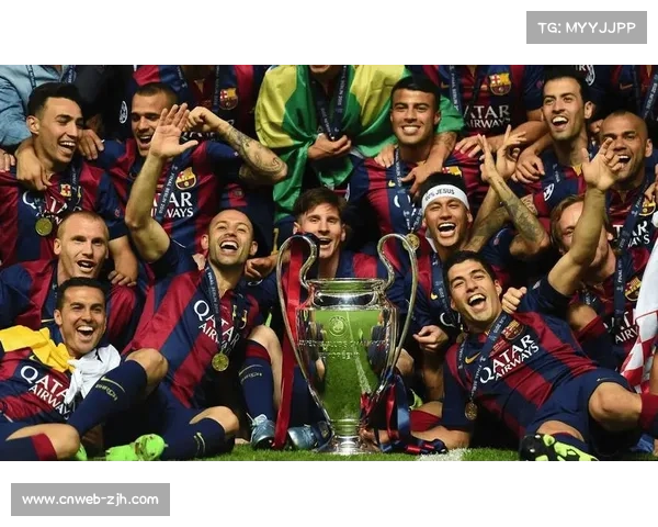 现场大屏幕播放赛季精彩集锦