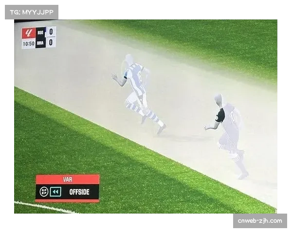 门线悬案!朗斯射门被扑后疑似整体过线,VAR核查后认定未进球